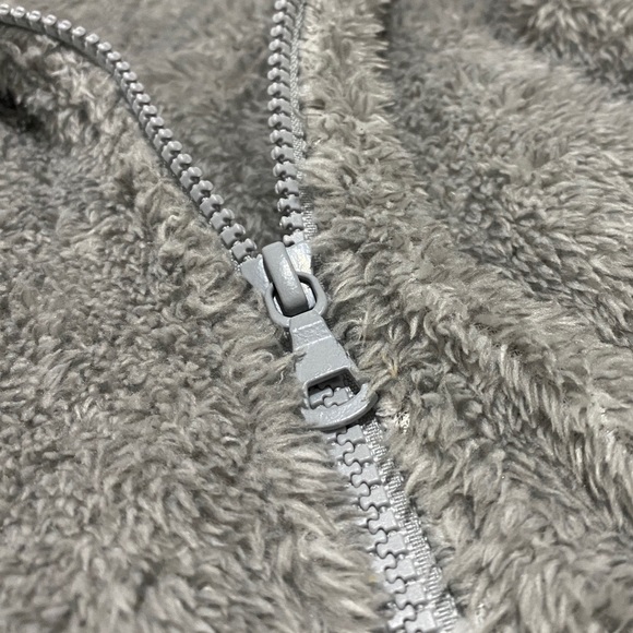 Uniqlo | Fluffy yarn fleece full zip up - Picture 6 of 6